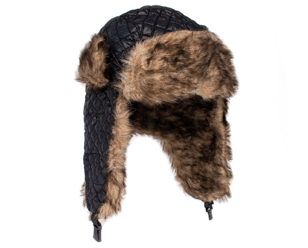 Wintermuts met flappen geblokte lederlook zwart