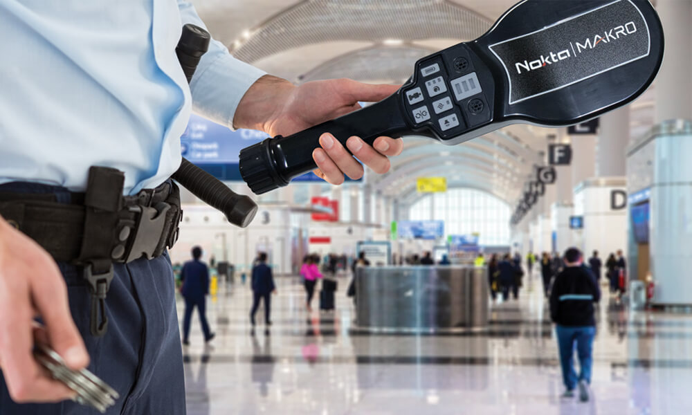 Nokta NMS30 handscanner